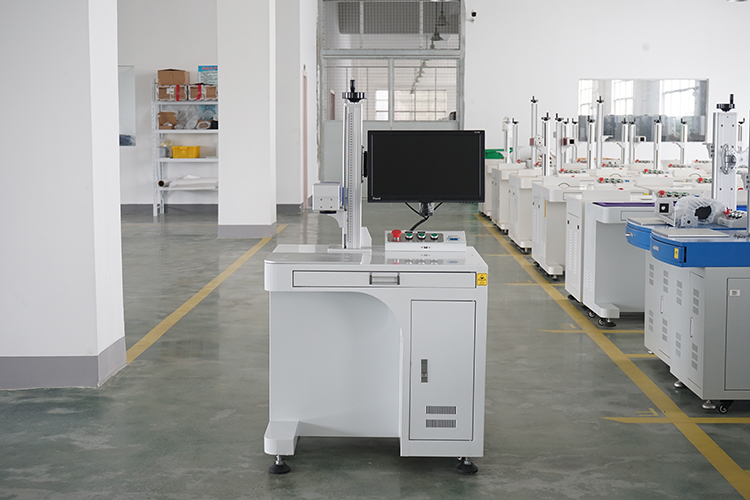آلات وضع العلامات بالليزر اللي - مراجعة Laser Marking Machine وسعره